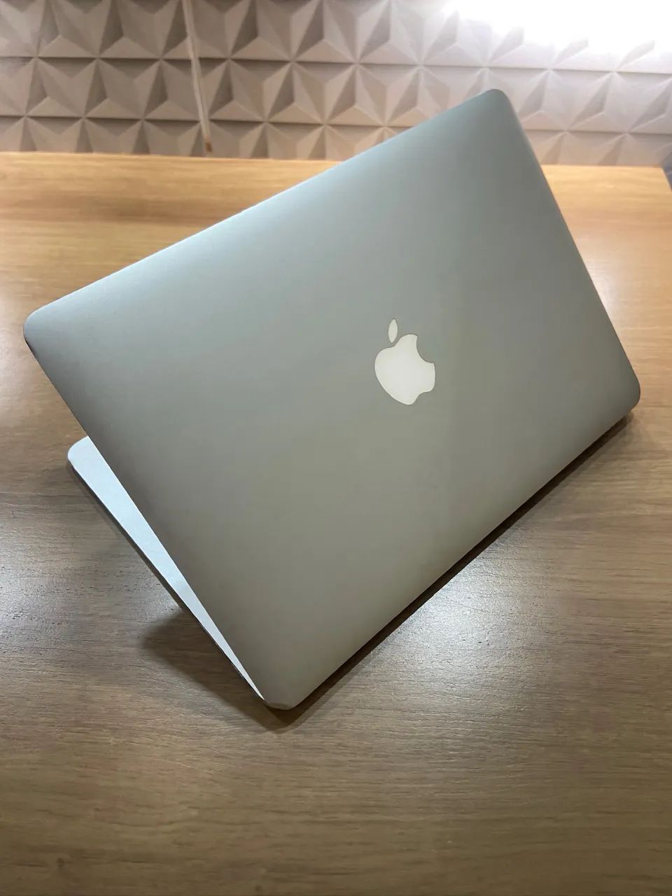 macbook mid 2015