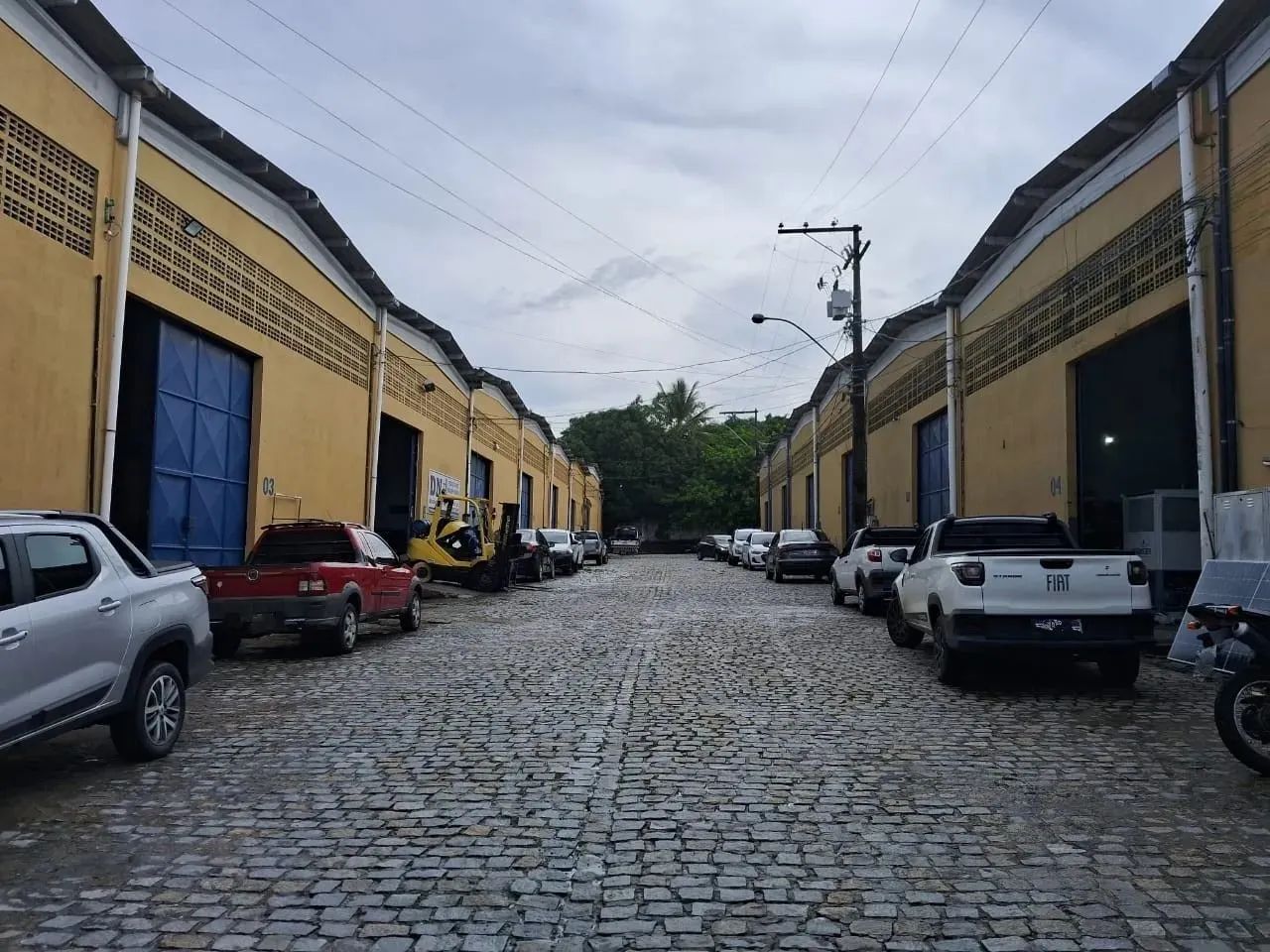 GALPÃO COMERCIAL em CAMAÇARI - BA, CASCALHEIRA - Foto 2