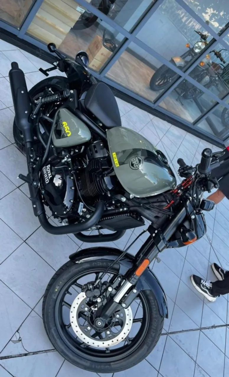 Royal Enfield Shotgun 650cc ( consultor Alvaro) zap *