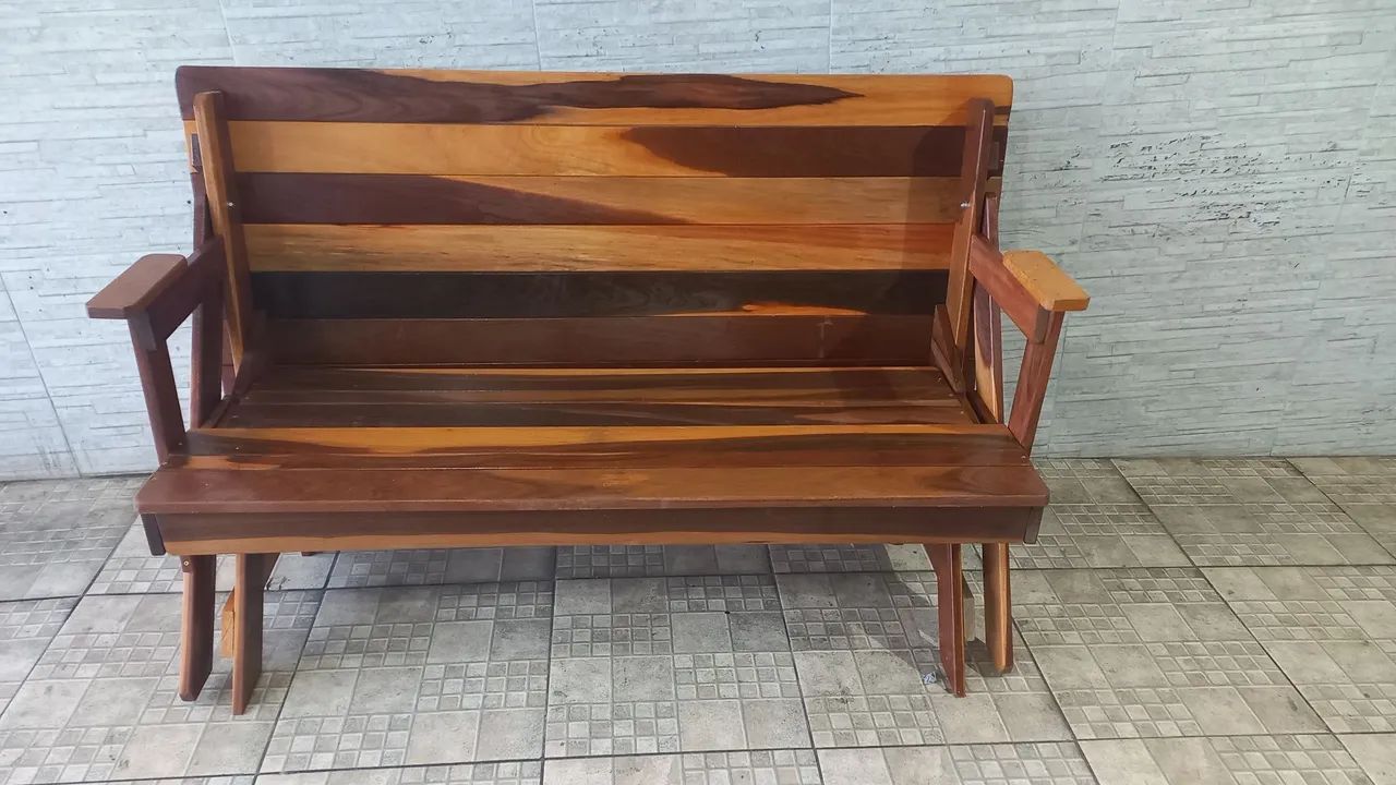 Torrando bancos que viram mesas de Madeira Maciça (ipê) 