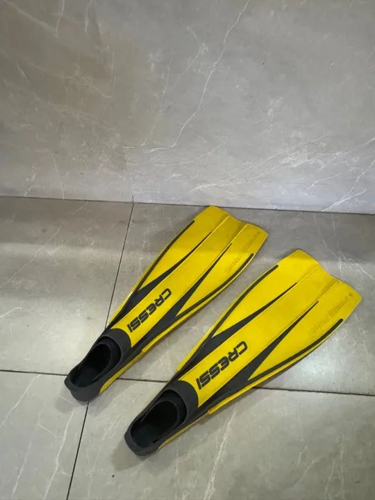 Par de nadadeiras Cressi para mergulho