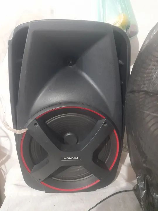 Caixa de som mundial 550 rms