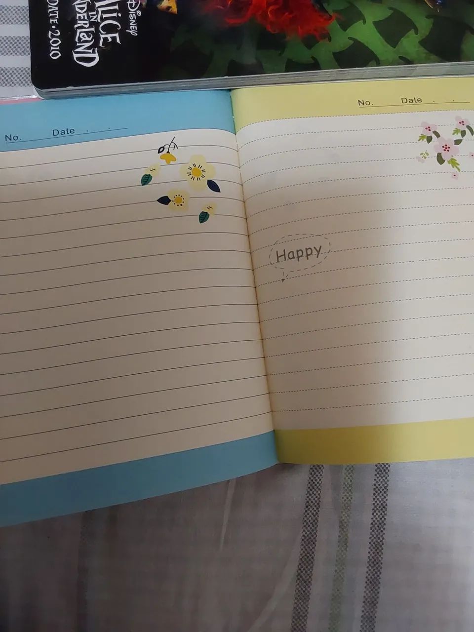 Caderno decorado com flores - Foto 3