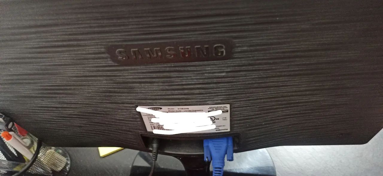 Monitor Samsung LED VGA 18.5 polegadas  - Foto 4