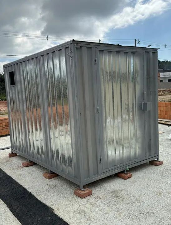 Contaienrs desmontáveis almoxarifado 