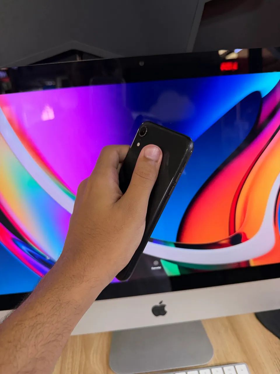 IPHONE XR 128 GB PRETO  - Foto 3