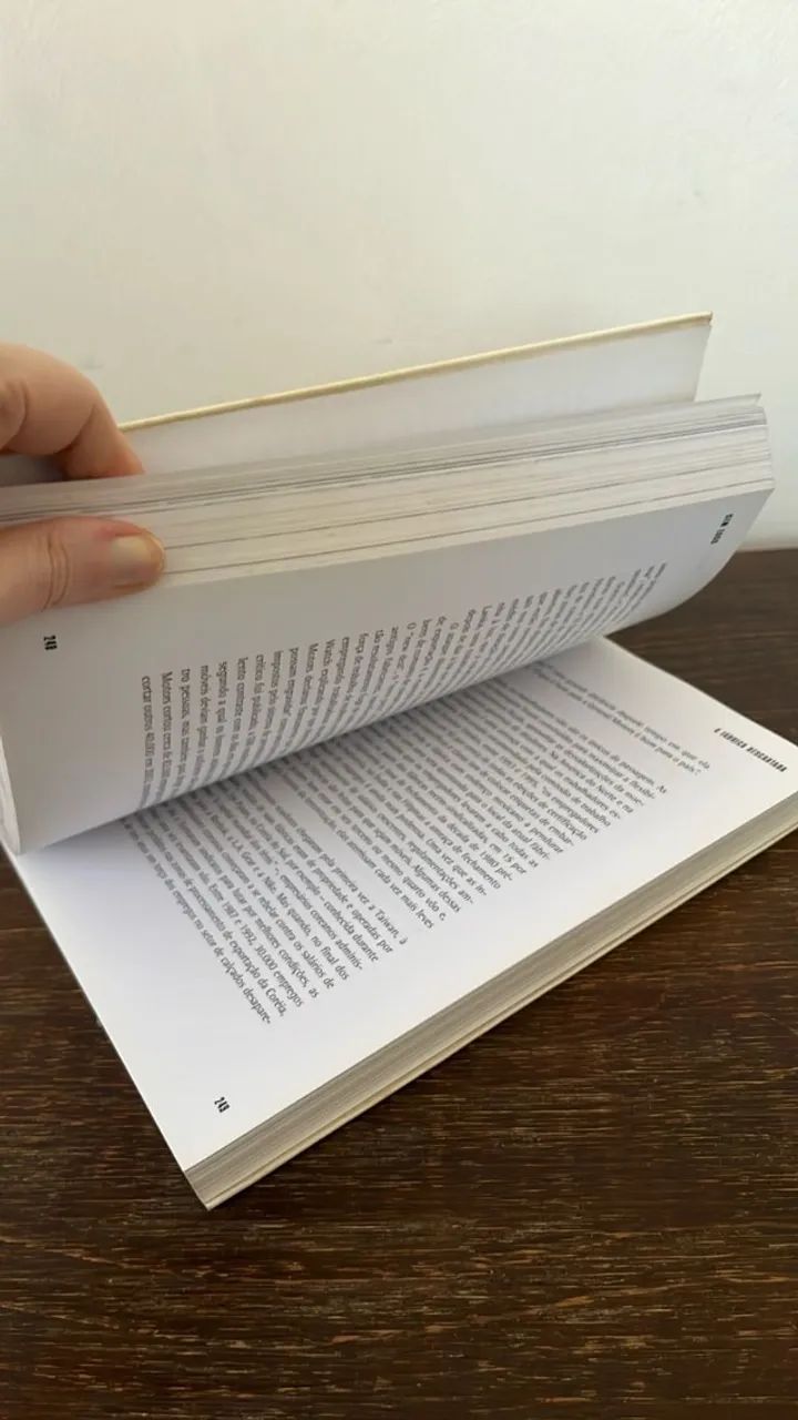 livro sem logo - autor naomi klein - Foto 3
