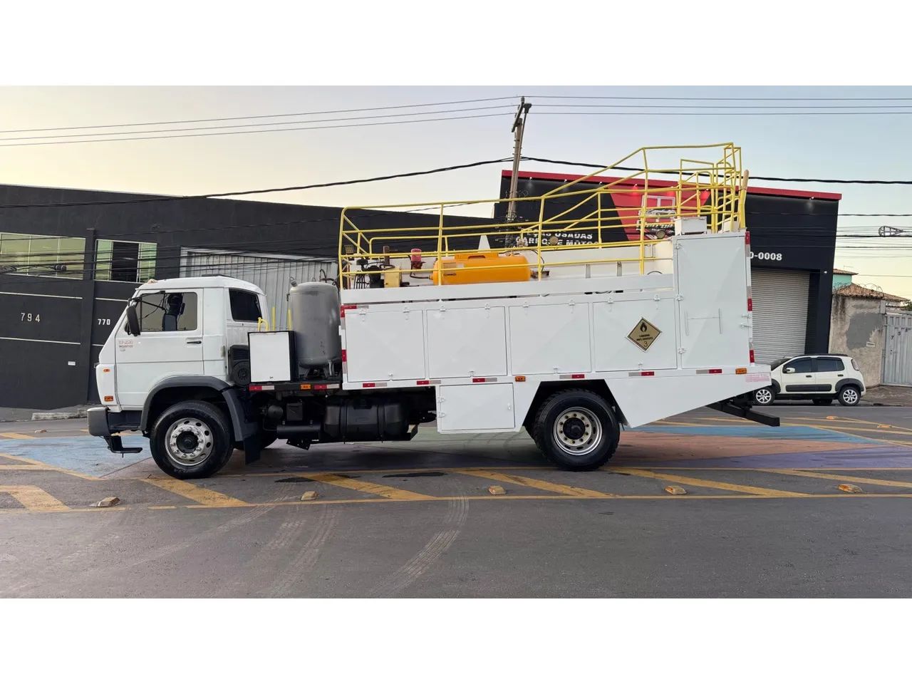 Volkswagen 17.220 2009 - Foto 2