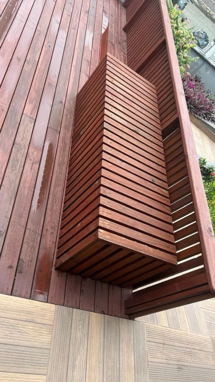 Conjunto Banco de Madeira - Area externa
