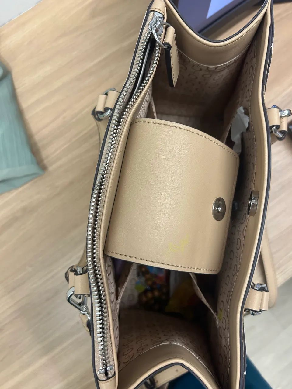 Bolsa Guess - Foto 4