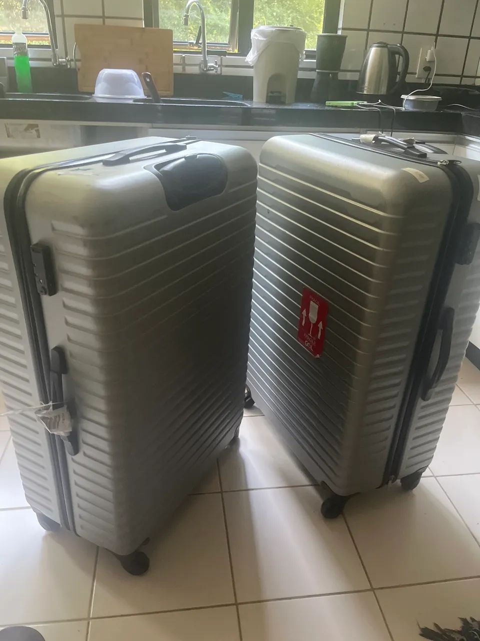Vendo malas semi novas  - Foto 2