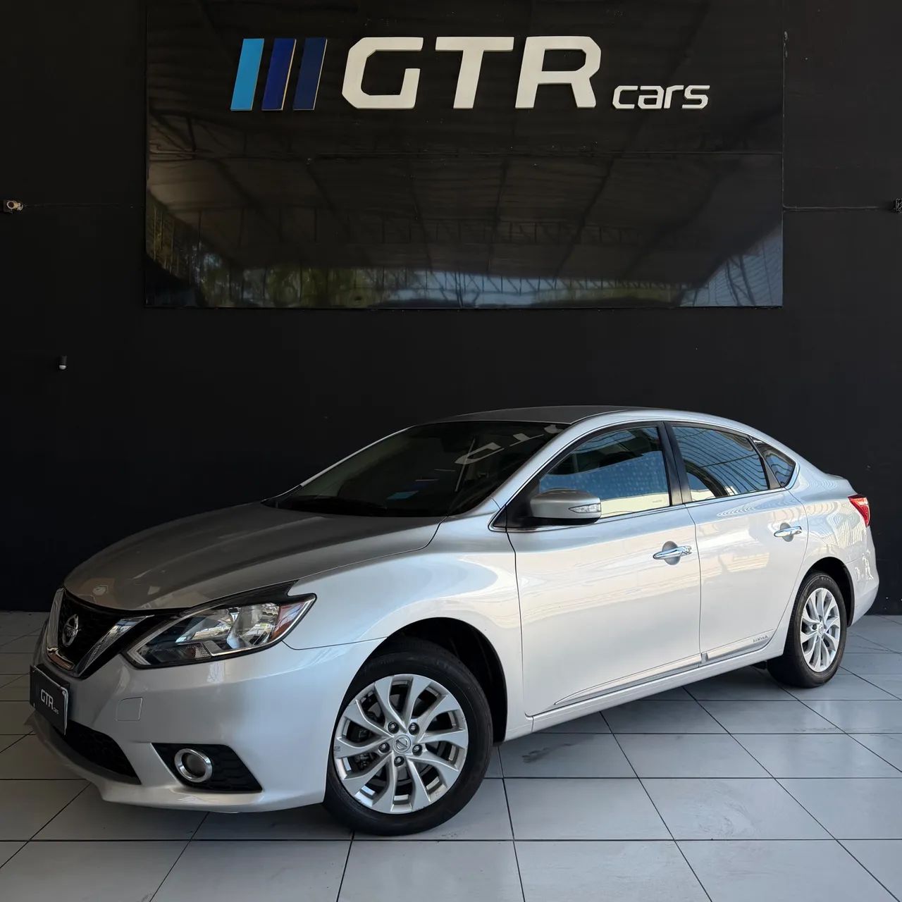 Nissan Sentra 2.0 16V CVT 2019