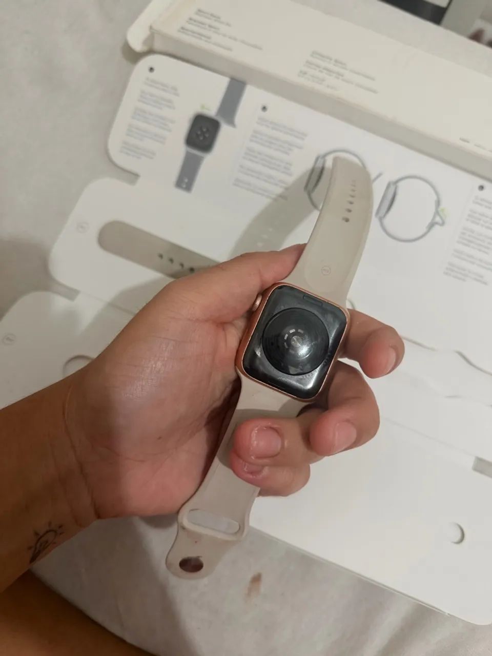 VENDO APPLE WATCH SE 44MM  - Foto 3