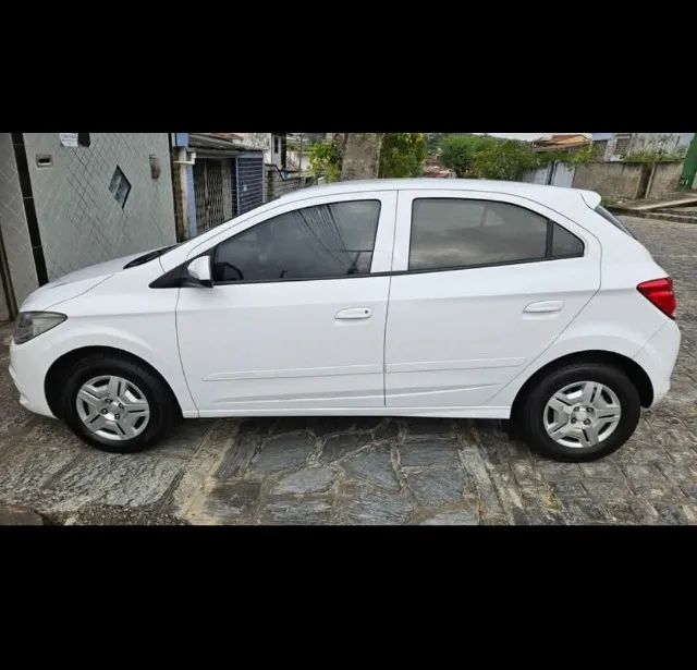 Chevrolet Onix ONIX HATCH LT 1.0 8V FLEXPOWER 5P MEC. 2015