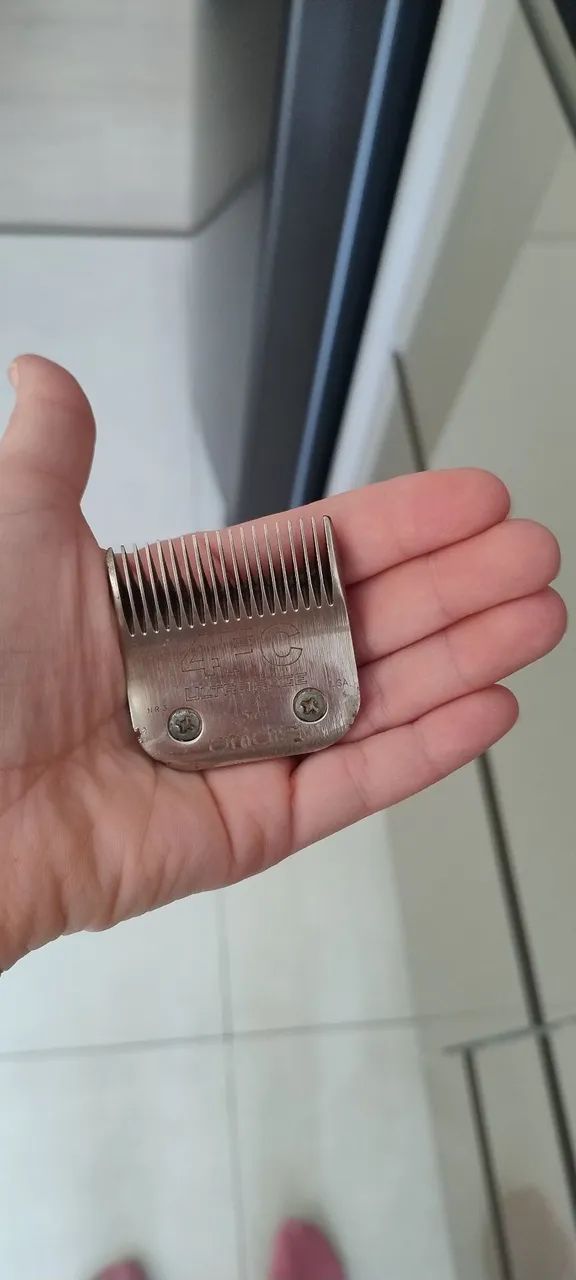 Máquina de tosa profissional Oster A6  - Foto 3