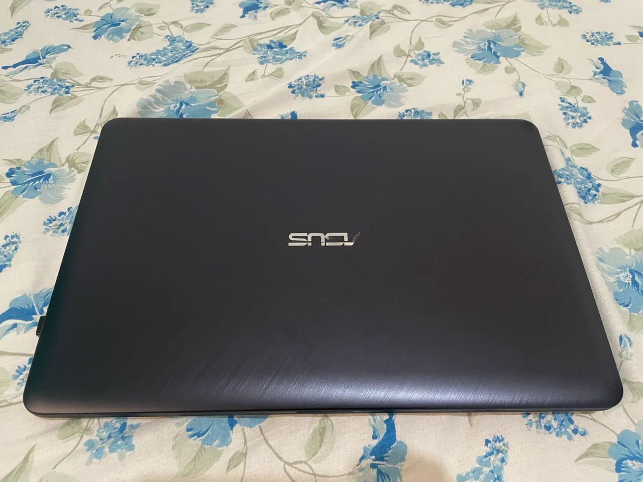Vende-se Notebook ASUS VivoBook (Conservado) - Foto 2