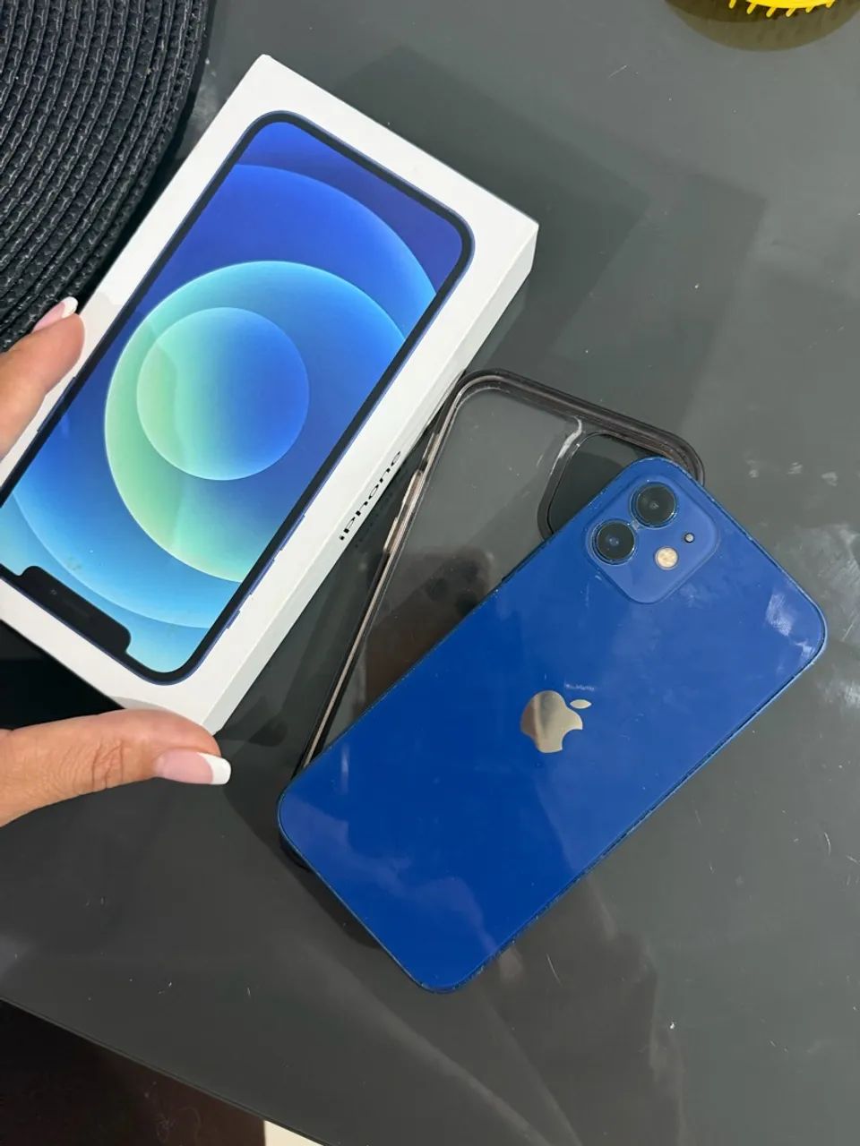 iPhone 12 64 gb 