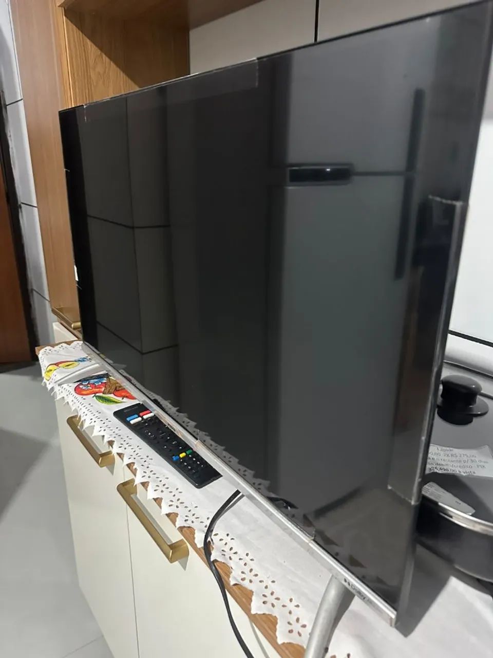 Tv smartv 32 Android no plástico  - Foto 3