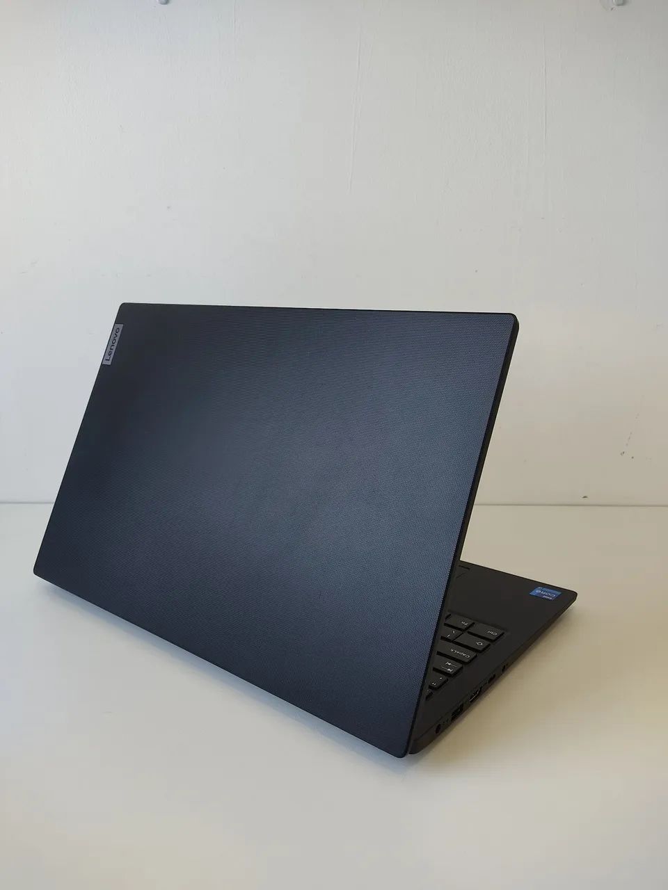 Notebook Lenovo V15 G4 - Foto 4