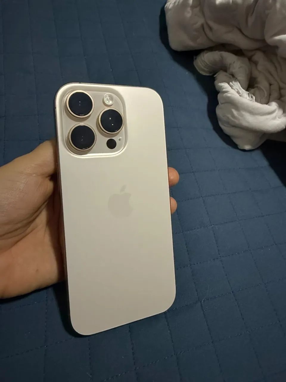 iPhone 16 pro 
