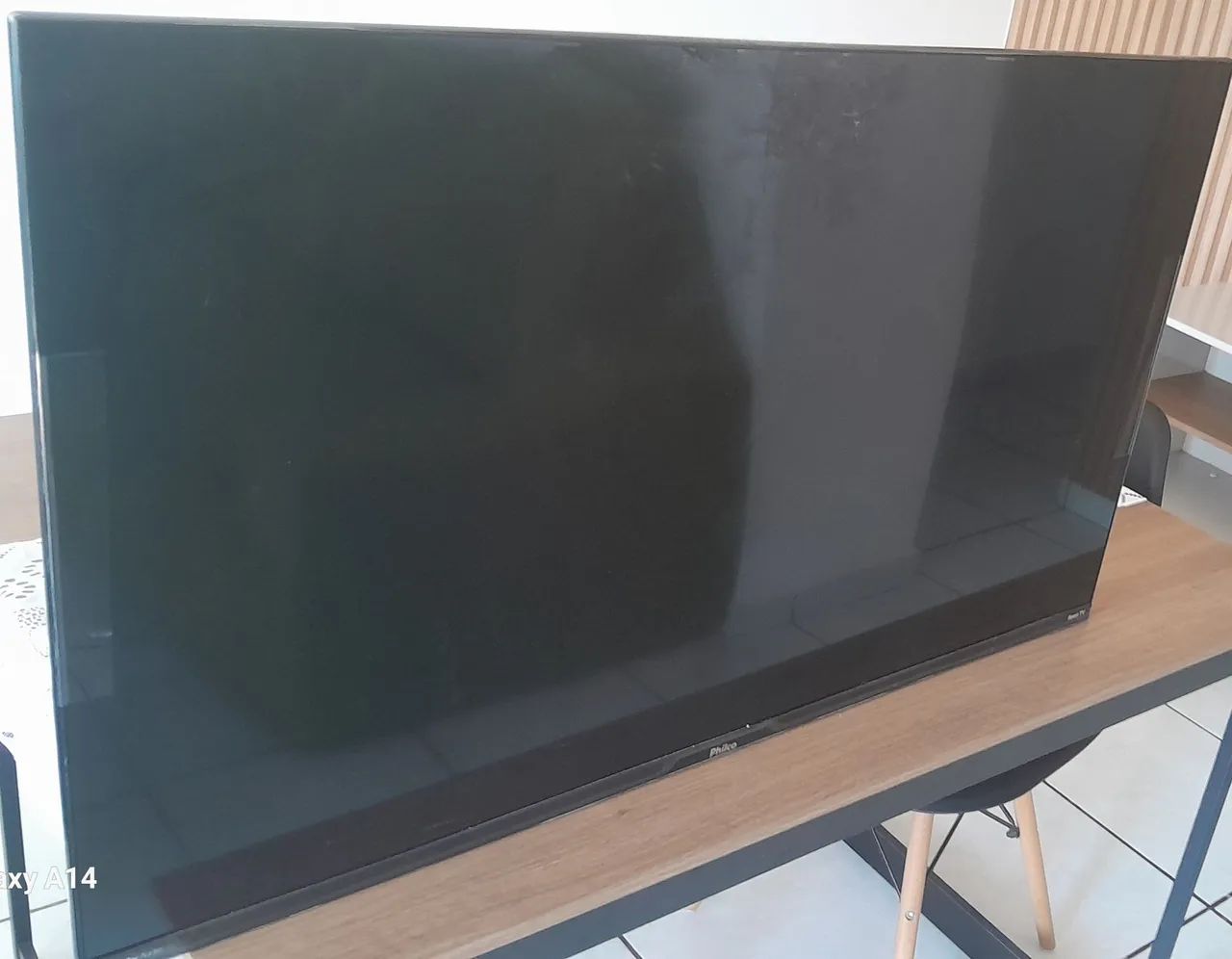 Tv Philco de 43 polegadas 4k ( $160)