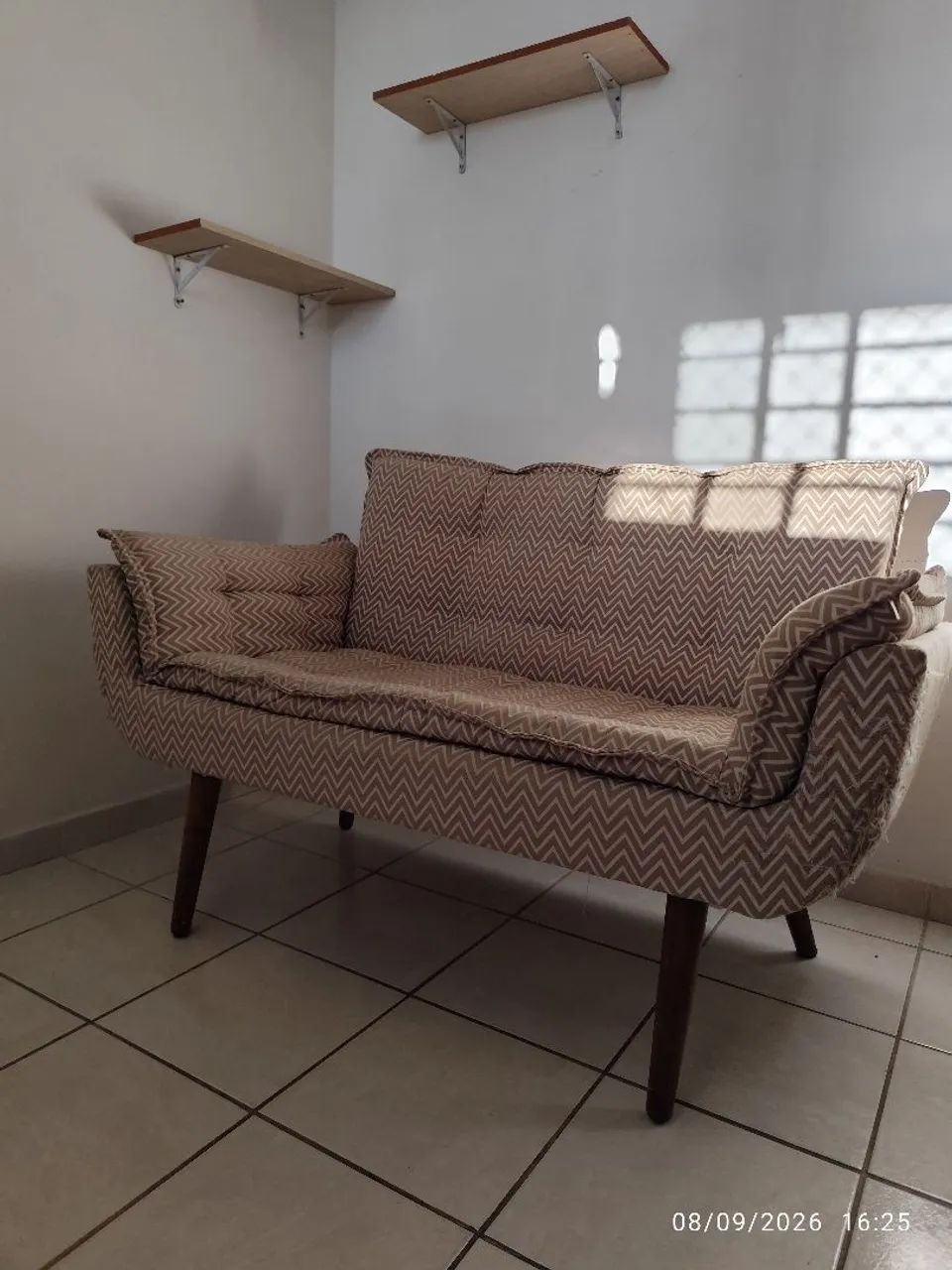 Sofá Retrô 