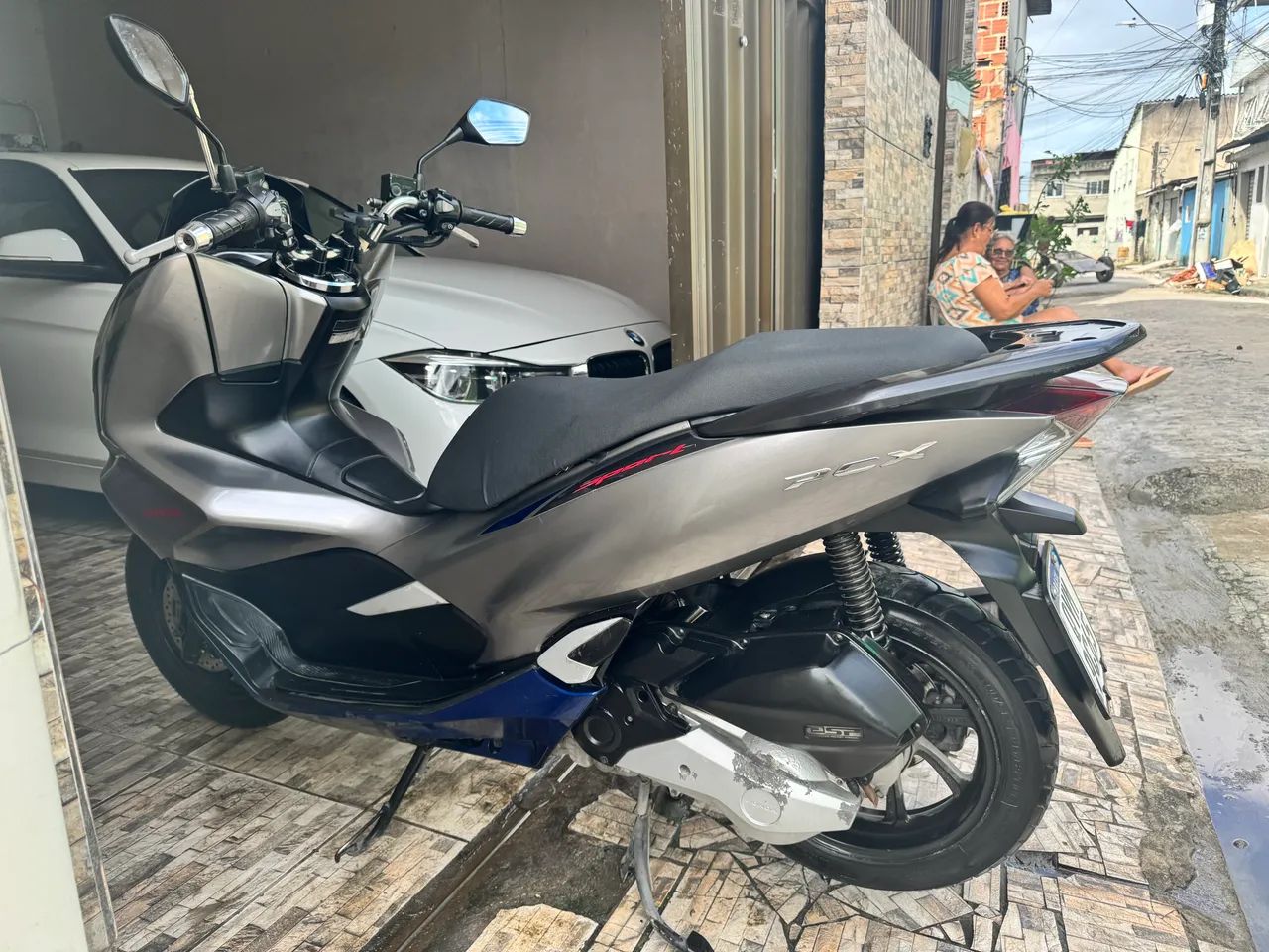 PCX ano 2021 - Foto 3