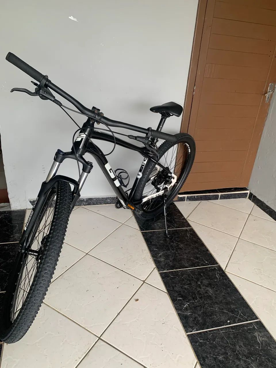 Bicicleta GT Avalanche. - Foto 2