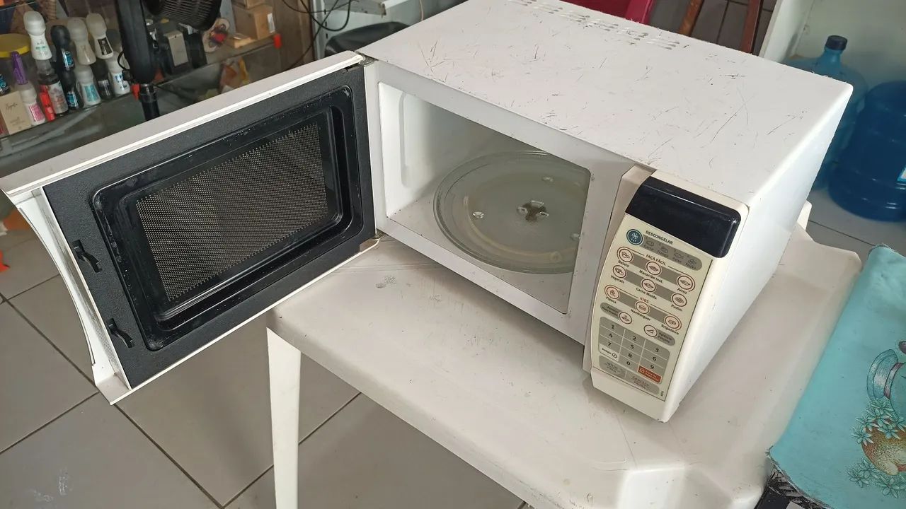 Micro-ondas Electrolux funcionando perfeitamente sem nenhum problema - Foto 2