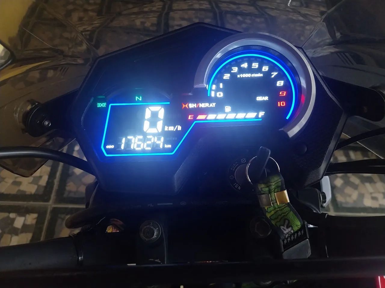 Moto 175 4T - Foto 3