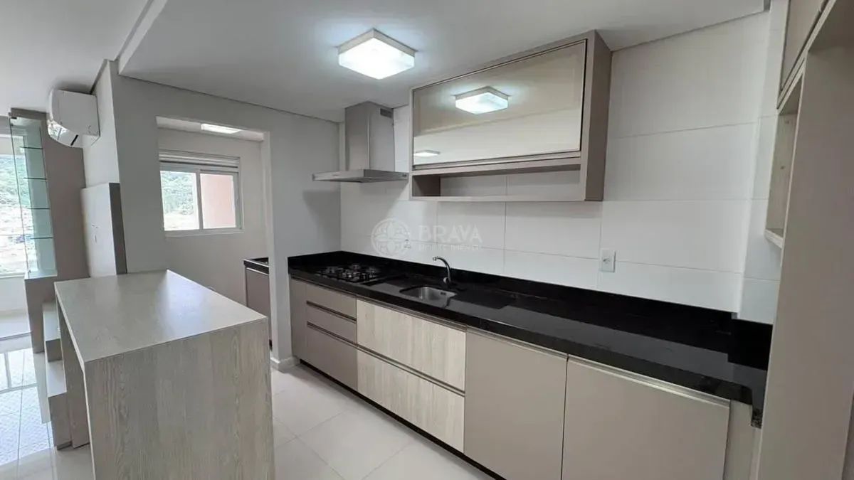 APARTAMENTO NO EDIFÍCIO LOGO DI GARDA - FAZENDA ITAJAÍ