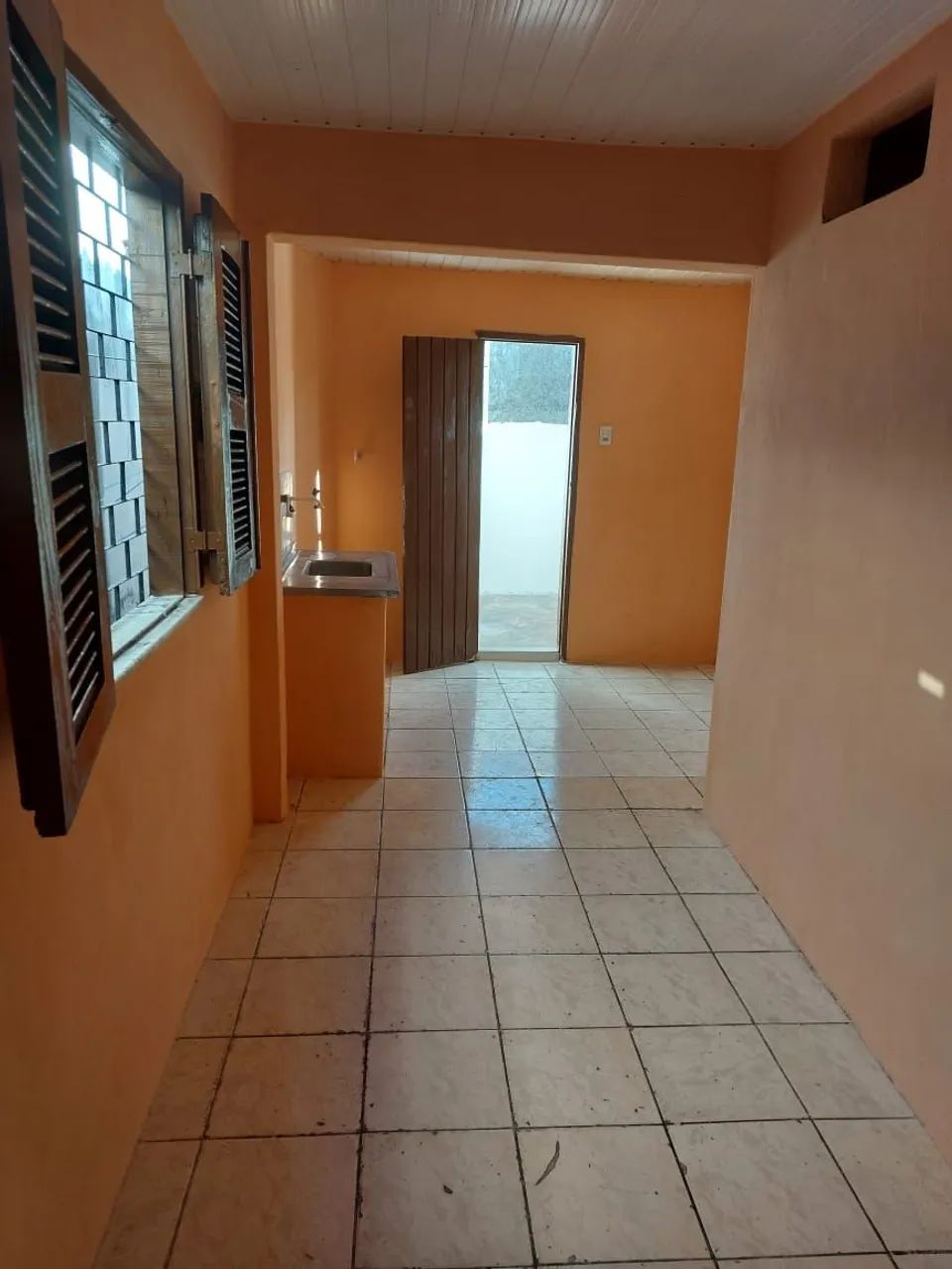 Execelente Casa pra alugar com ótima localização - Foto 5