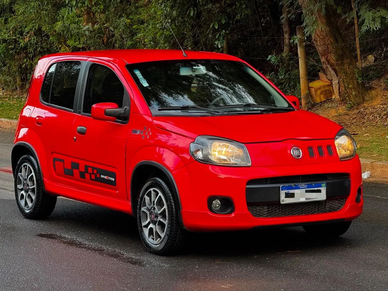 Fiat Uno Sporting 1.4 EVO Fire Flex 8V 4P 2012 - Foto 3