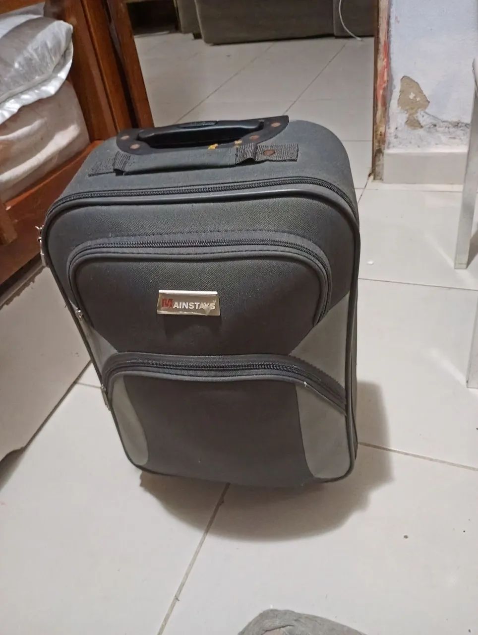 Mala de viagem de rodinhas. - Foto 2