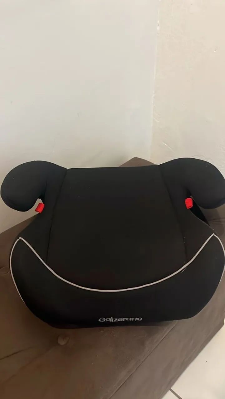 Vende-se assento de carro infantil 