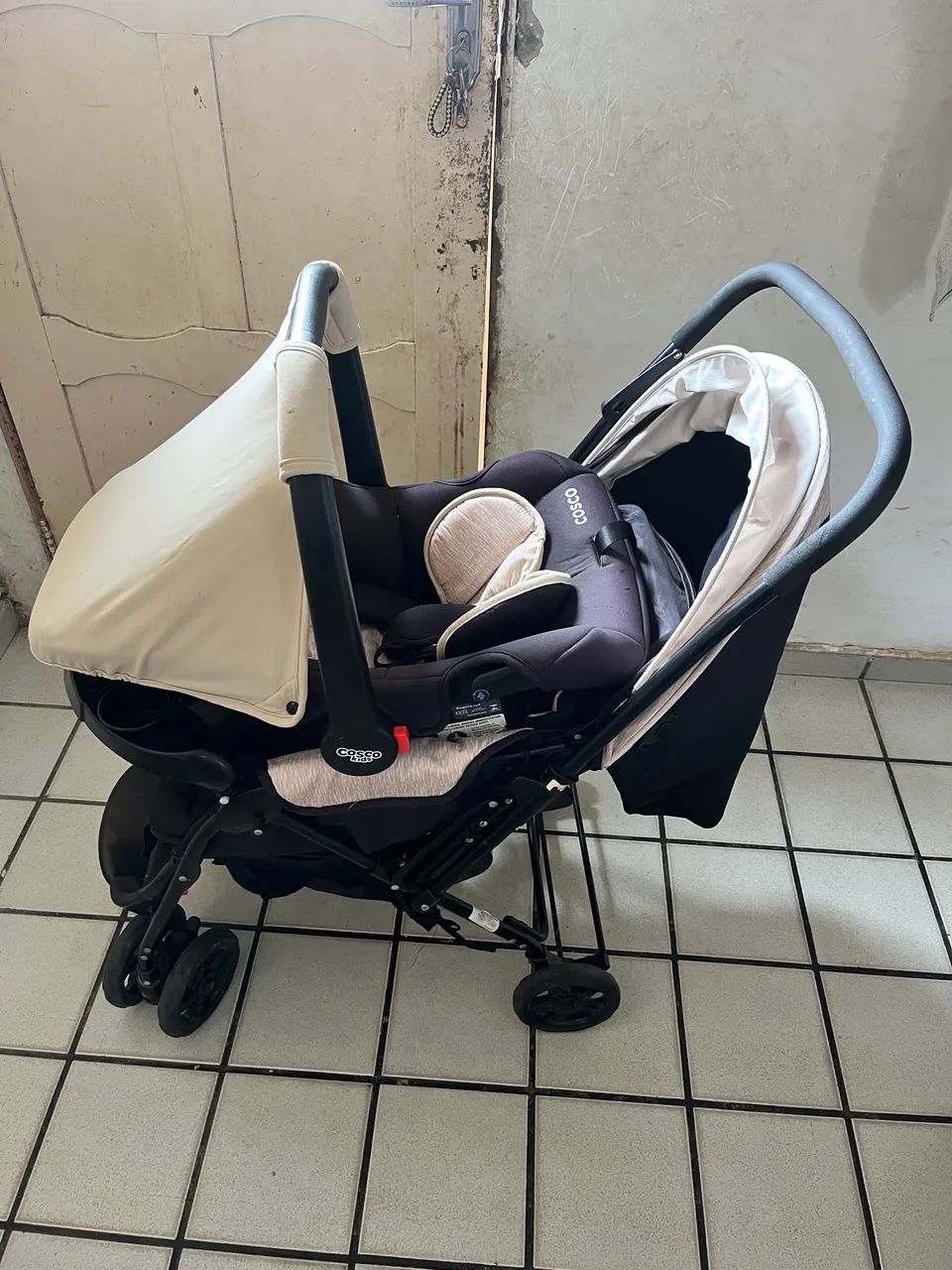 Carrinho de bebê + bebê conforto - Foto 5