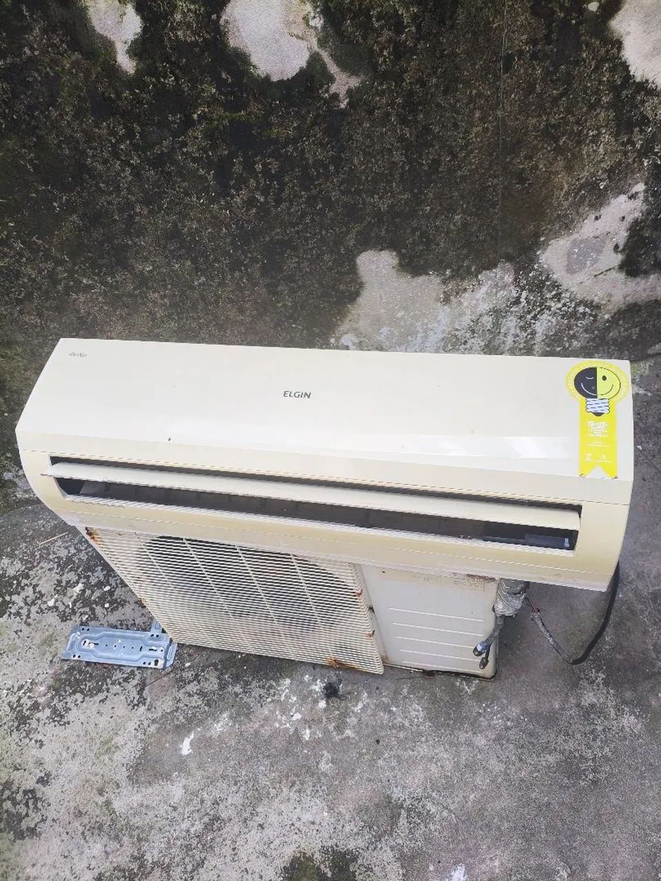 Ar condicionado Elgin com defeito
