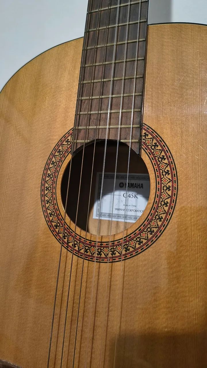 Violão acústico náilon Yamaha - Foto 2