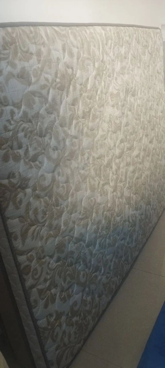 Cama casal Molas ensacada Hellen 