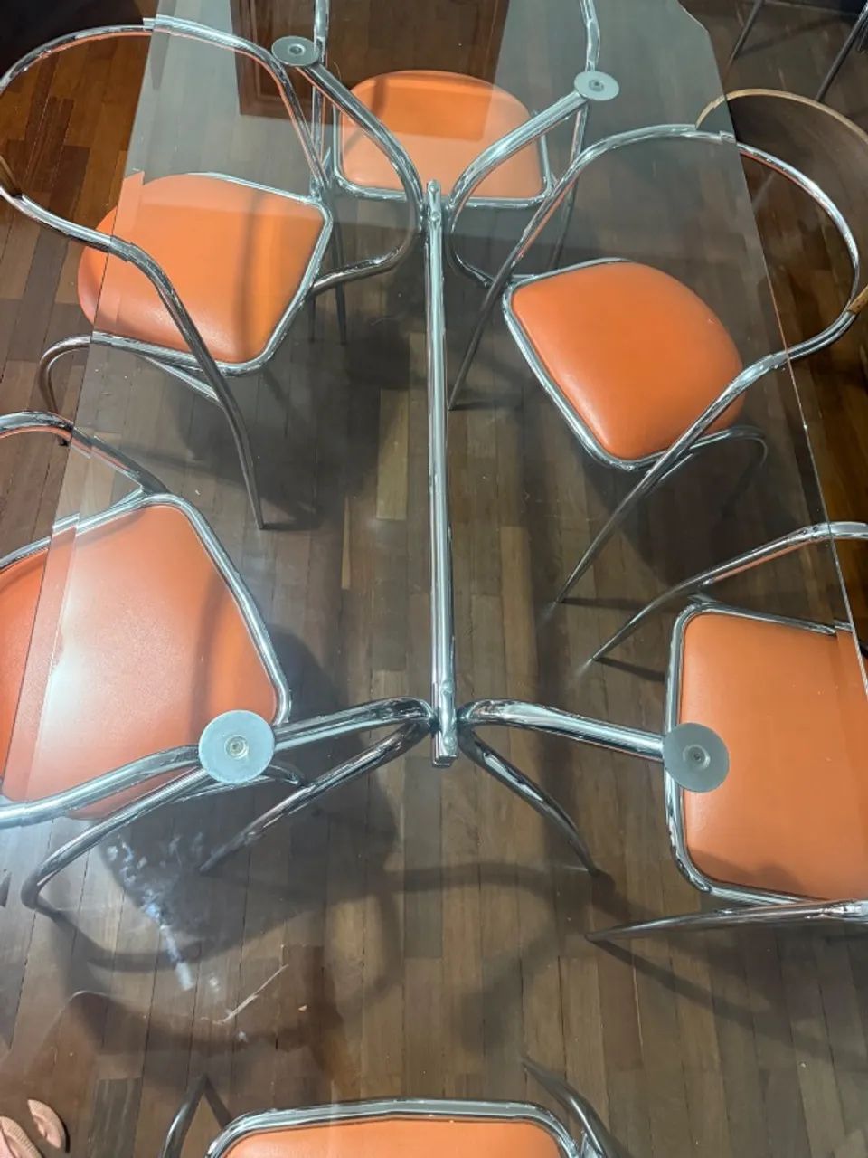 Mesa de jantar, 6 cadeiras, tampo de vidro - Foto 3