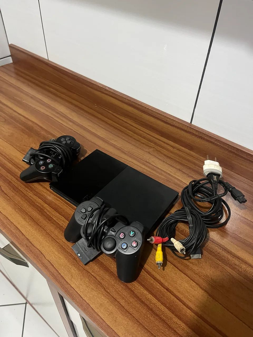 Playstation 2 com 2 controles - Foto 2