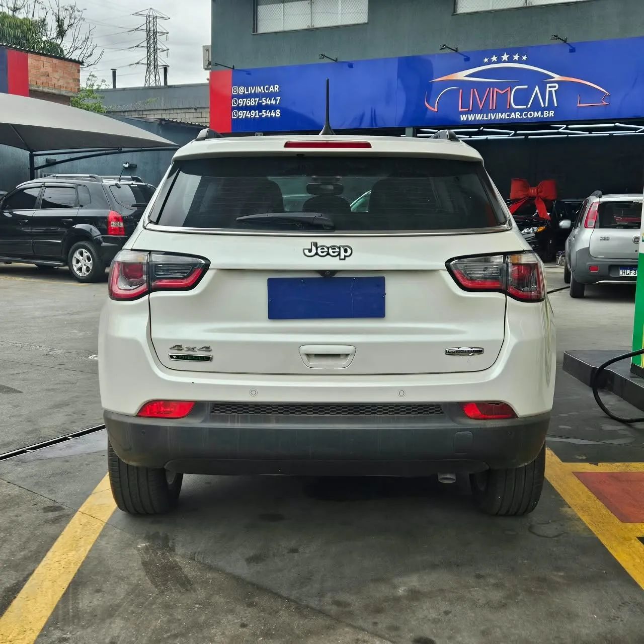 Jeep Compass LONGITUDE 2.0 4x4 Dies. 16V Aut., foto 5 de 12