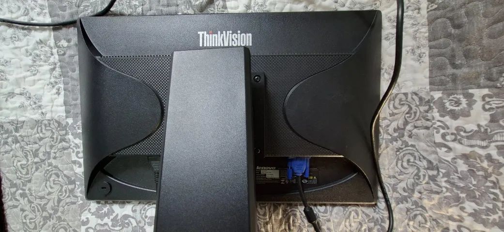 Monitor 19" Lenovo Thinkvision - Foto 5