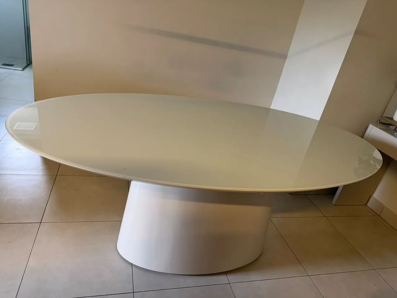 ? VENDO MESA DE JANTAR OVAL - 6 LUGARES ? - Foto 3