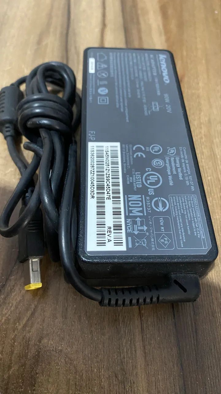 Fonte Lenovo 90W 20v Modelo ADLX90NCC2A  - Foto 2