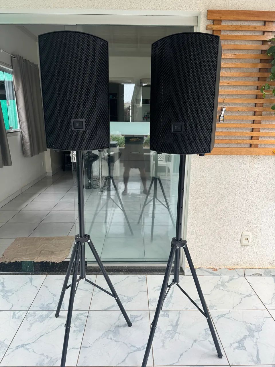 CONJUNTO JBL MAX 10 COM MICROFONE PROFISSIONAL  - Foto 2