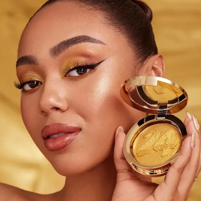 Iluminador Kylie Jenner Gold Highlighter 24k Birthday - Foto 3