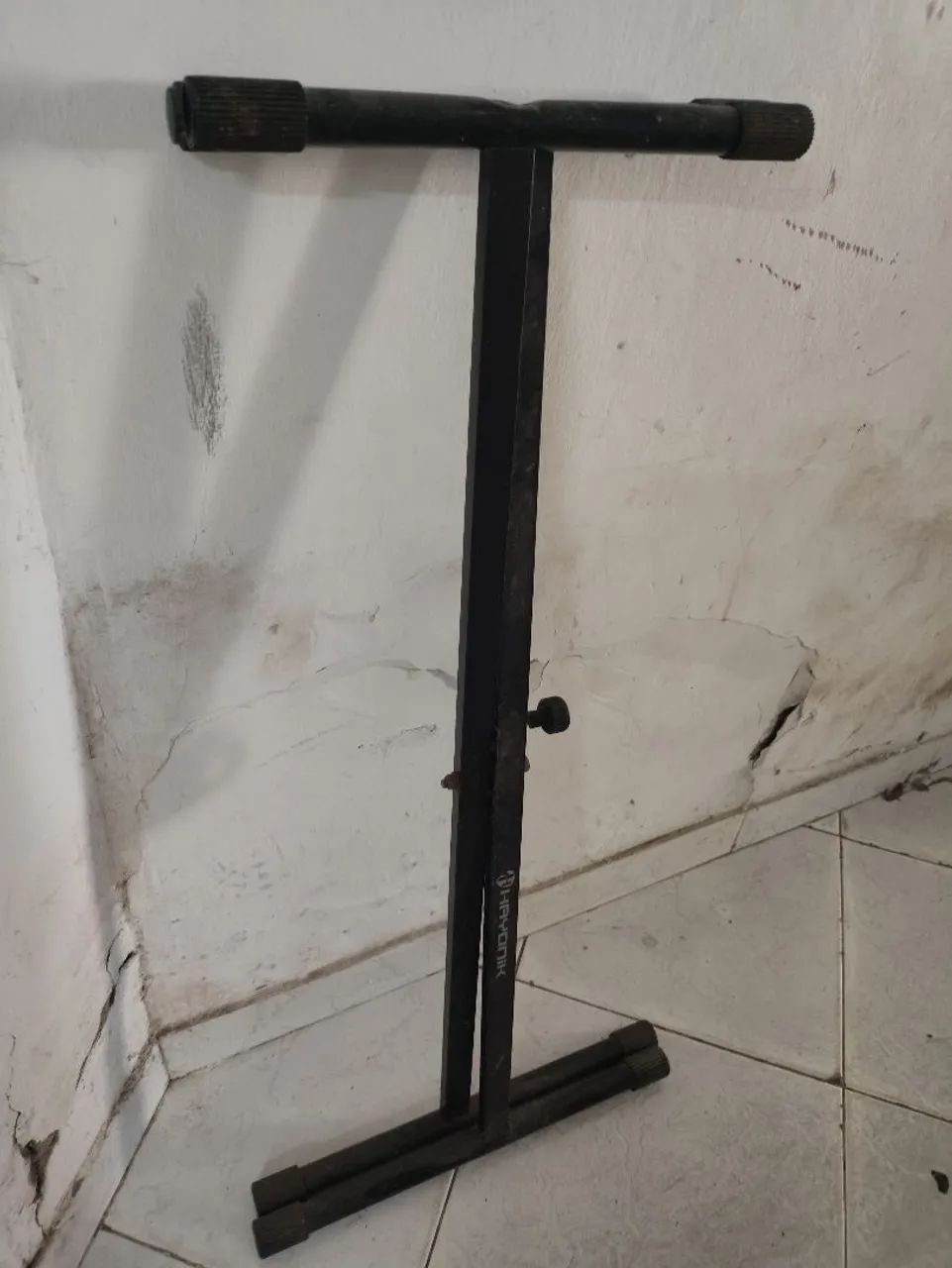 Vendo Estante pra teclado  - Foto 2