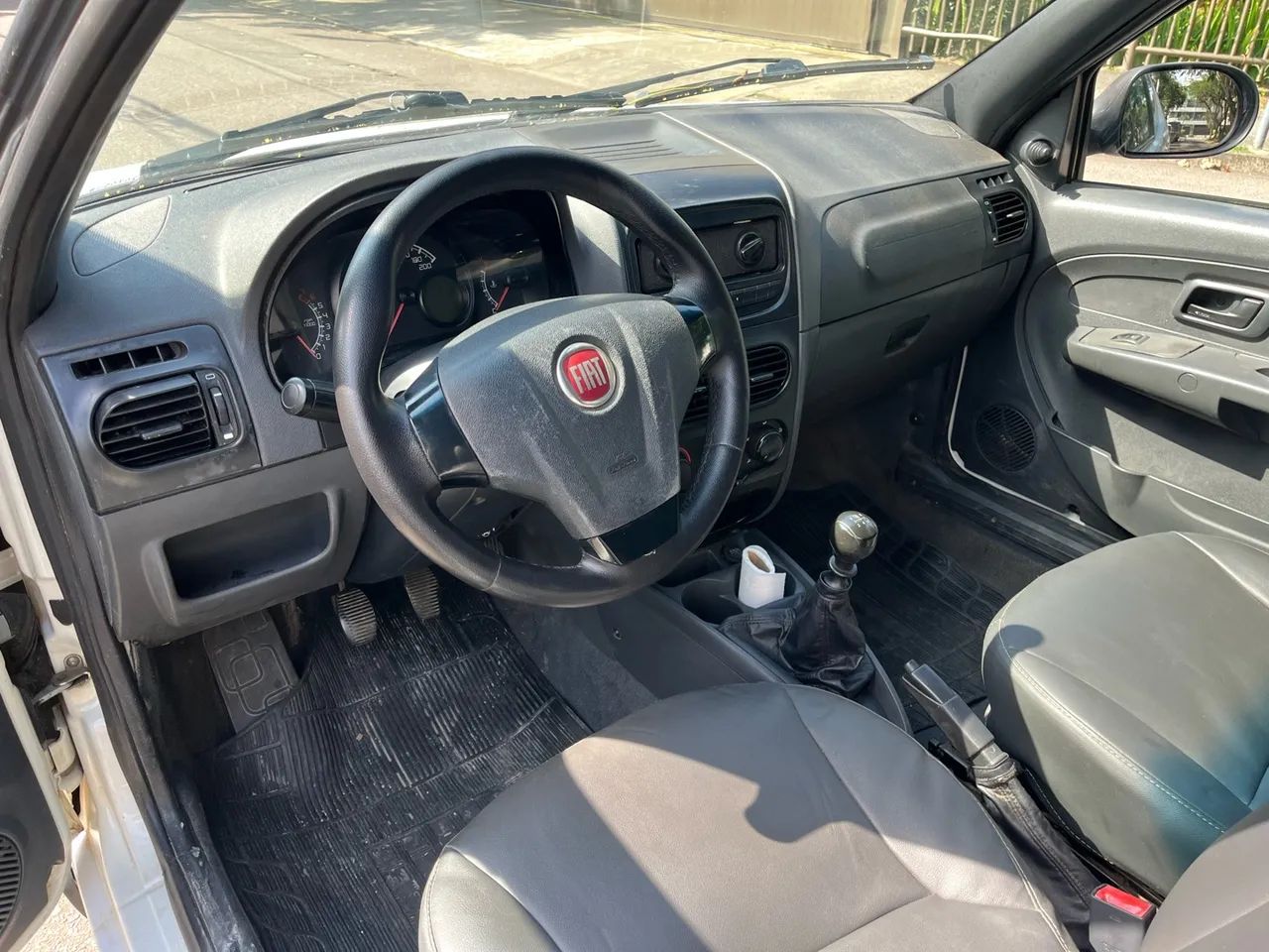 Fiat Strada Working Hard 1.4 Fire Flex 8V CD 2018 - Foto 4