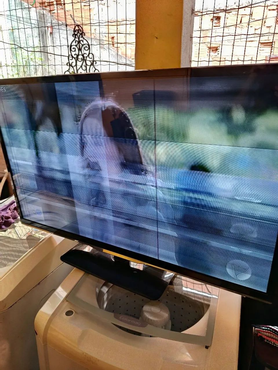 TV 46 polegadas com defeito  - Foto 3